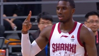 乐鱼app-CBA裁判专家，给迪亚洛提了一个建议