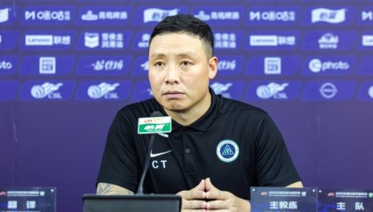 乐鱼官网-陈涛：4月5场拿6分并不满意，过去几周球员承受了非常大的压力