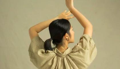 乐鱼app-“国脚”洛国富引争议 健身四个月为入选曾获金靴